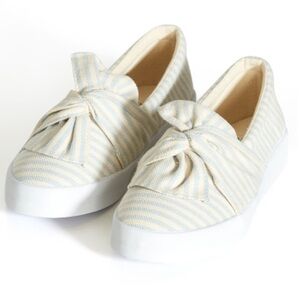 EVANS EXTRA WIDE FIT Size 6EEE Knot Stripe Skater Slip On (SH04)